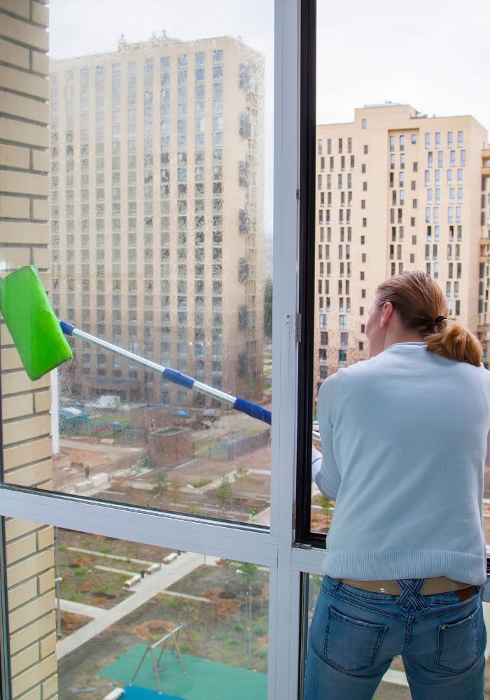 Vacation & Short-Term Rental Window Cleaning